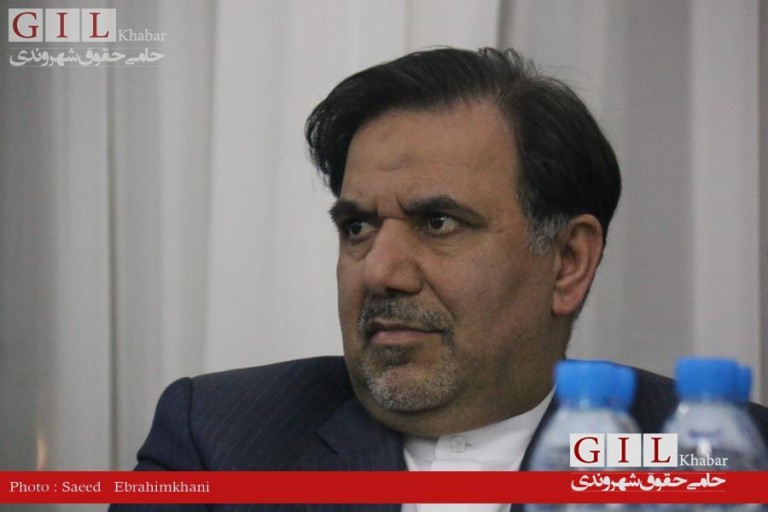 آخوندی وزیر ماند