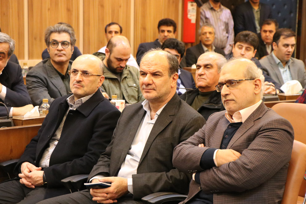 رویه مدیریتی سازمان برنامه در گیلان مانع پیشرفت و توسعه استان شده است/حضور سخنران در یک سازمان غیر سیاسی در وقت اداری با صرف هزینه از بیت المال چه توجیهی دارد؟! 6 6 - رویه مدیریتی سازمان برنامه در گیلان مانع پیشرفت و توسعه استان شده است/حضور سخنران در یک سازمان غیر سیاسی در وقت اداری با صرف هزینه از بیت المال چه توجیهی دارد؟!