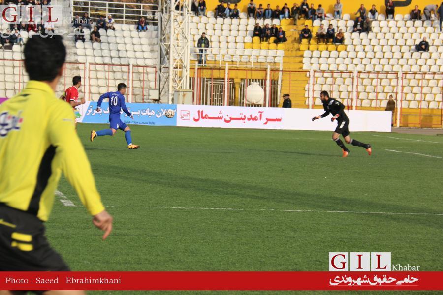 اختصاصی/گزارش تصویری فوتبال داماش گیلان و پارسه تهران در ورزشگاه شهید عضدی رشت