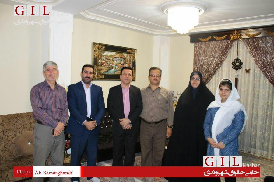 گزارش تصویری دیدار فرماندار انزلی با دو خانواده آزاده و جانباز بازنشسته فرمانداری
