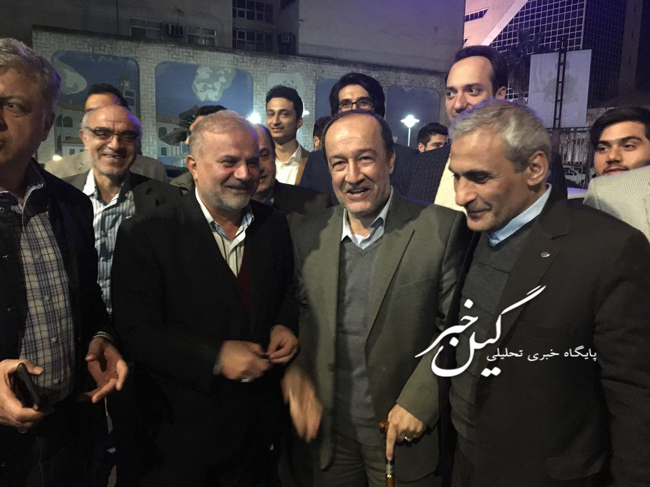 نام نویسی عبدالرضا بی آزار و احمد رمضانپور در ساعات پایانی ثبت نام کاندیداهای شورای شهر رشت+ تصاویر