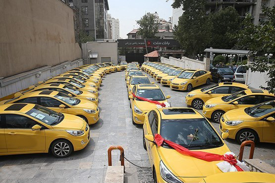 ورود اولین تاکسی های با پلاک منطقه آزاد انزلی به رشت