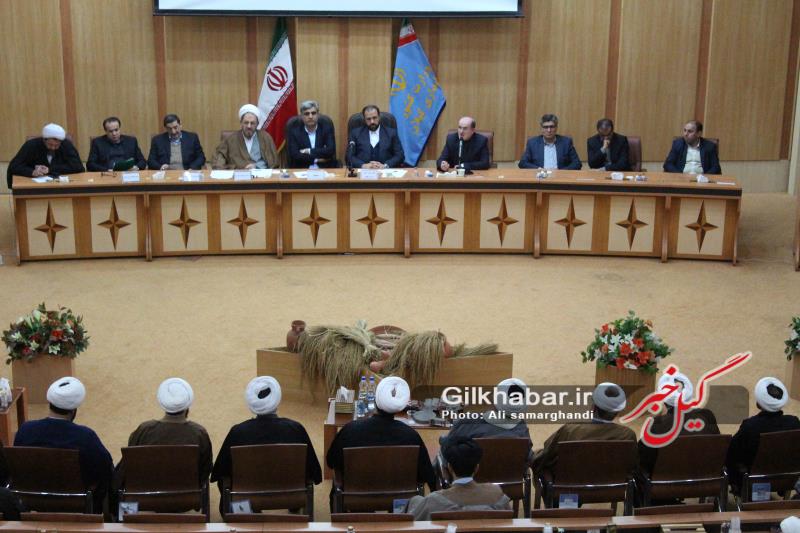اختصاصی/ گزارش تصویری نشست  علماء و روحانیون استان گیلان با معاون پارلمانی رئیس جمهور