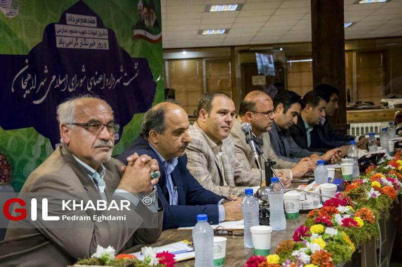 اعلام نام مسعود کاظمی در لیست انتخاب شهردار رشت یک گمانه زنی است / شهردار لاهیجان در خصوص این شهر احساس تعهد می کند