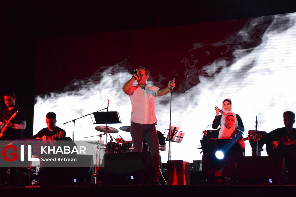 گزارش تصویری کنسرت شهرام شکوهی در اولین شب جشنواره نوروزی رشت