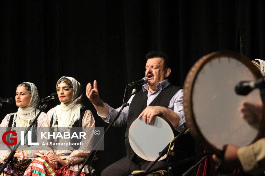 گزارش تصویری کنسرت ناصر وحدتی در مجتمع خاتم الانبیاء رشت