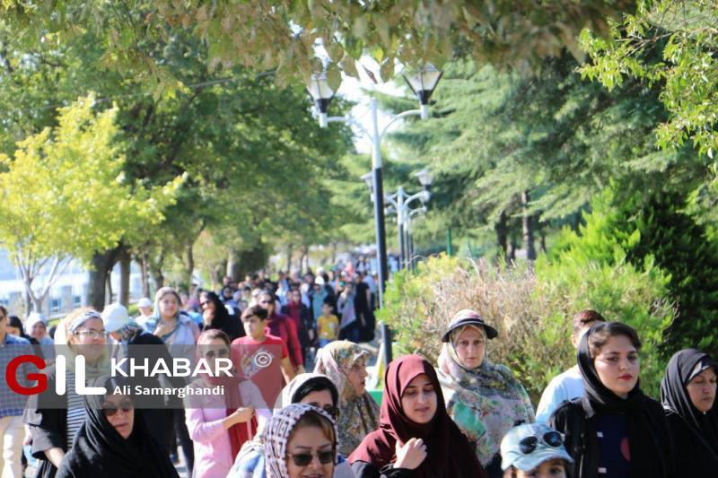 گزارش تصویری همایش پیاده روی خانوادگی جشنواره لاله های تالابی در بندر انزلی