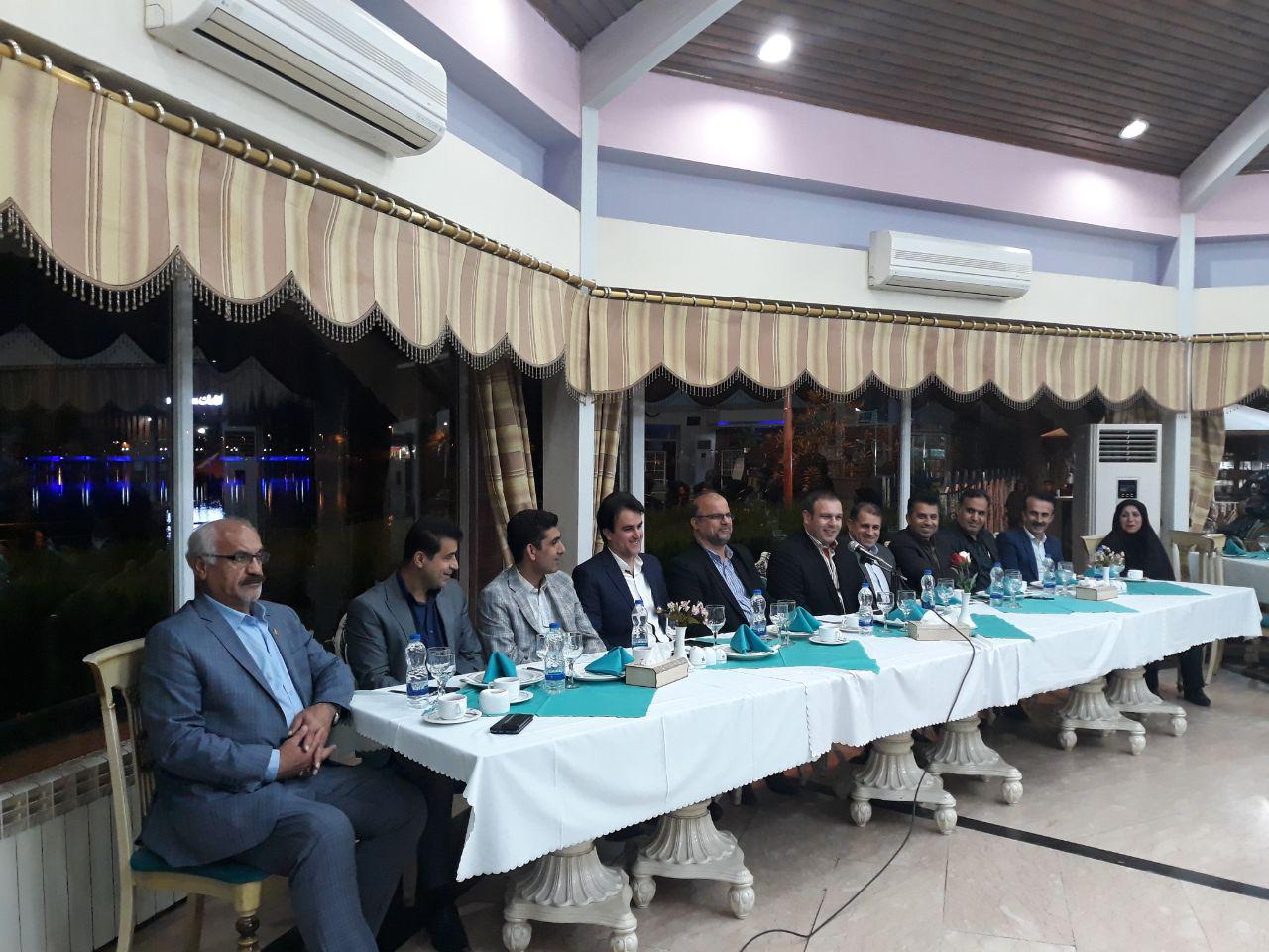 برگزاری جلسه هم اندیشی شهرداران یزد با مدیریت شهری لاهیجان