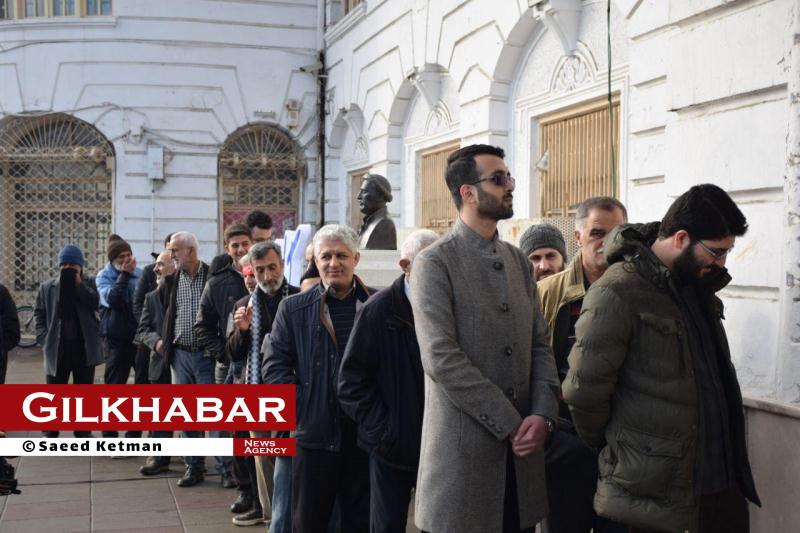 گزارش تصویری اولین دقایق رای گیری  انتخابات مجلس در ساختمان شهرداری رشت 