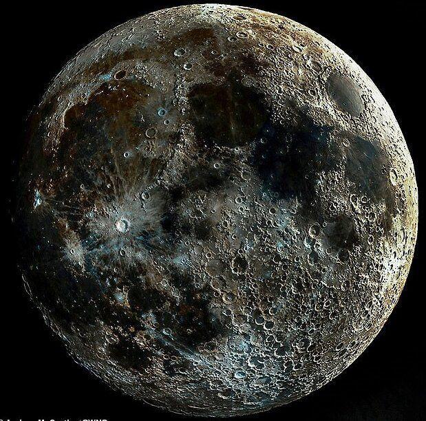دقیق ترین عکسی که دهانه های ماه را به تصویر می کشد