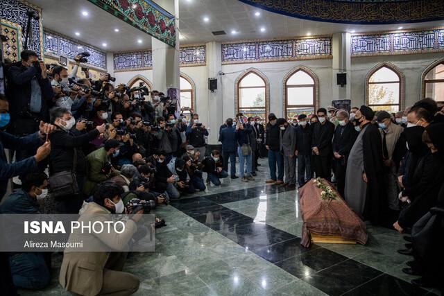 گزارش تصویری از مراسم تشییع استاد شجریان در بهشت زهرا تهران