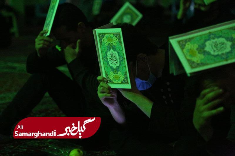 تصاویری از شب بیست و سوم ماه رمضان در مسجد جامع انزلی