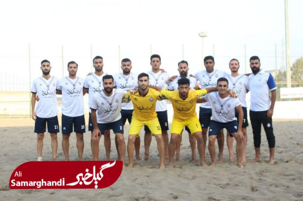 پیروزی نمایندگان نوشهر و انزلی برابر حریفان در لیگ دسته یک فوتبال ساحلی +گزارش تصویری