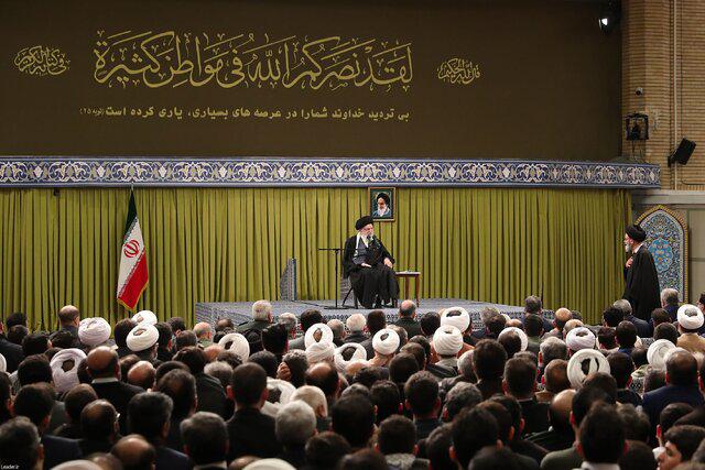 با دروغ آشکار می گویند نظام رو به قهقراست/کشور با دو سه دهه قبل کاملاً متفاوت است
