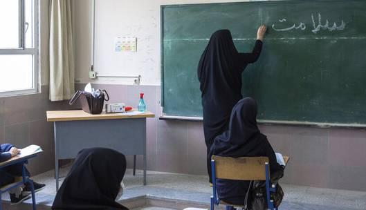 استخدام موقت قبول شدگان آزمون «دبیری» 