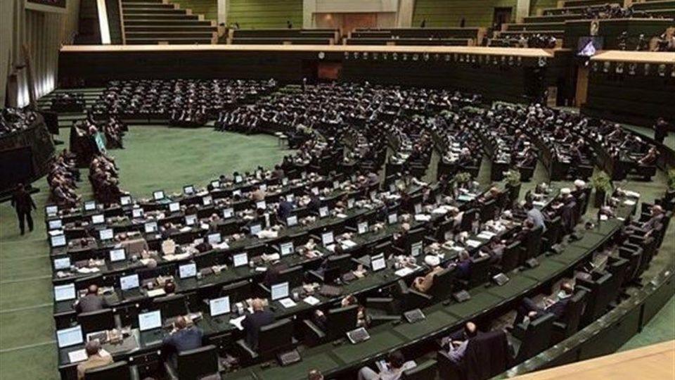 با تصویب مجلس، پلتفرم های بخش خصوصی به اطلاعات وسایل نقلیه دسترسی می یابند