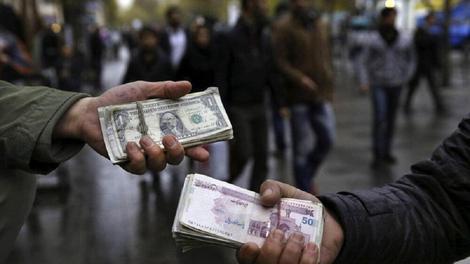 وزیر اقتصاد: نرخ ارز در بازار آزاد را به رسمیت نمی شناسیم