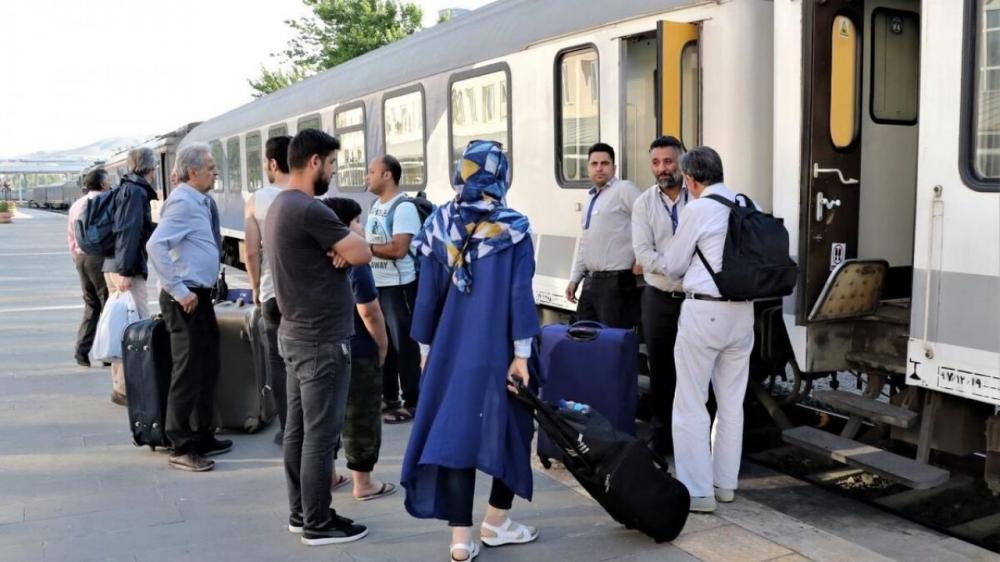آغاز پیش فروش بلیت  قطارهای نوروزی از فردا