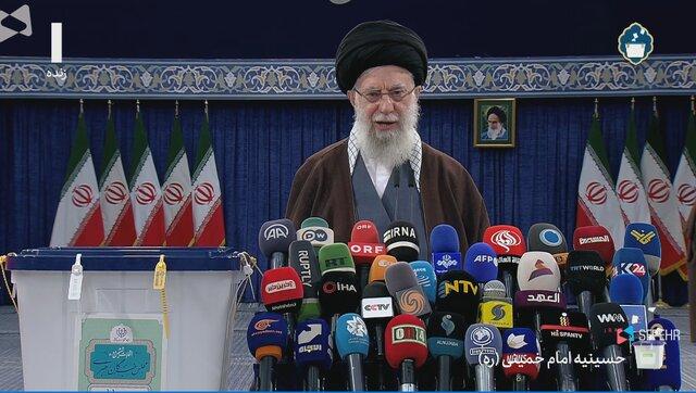 حضرت آیت الله خامنه ای پس از شرکت در انتخابات: در کار خیر حاجت هیچ استخاره نیست