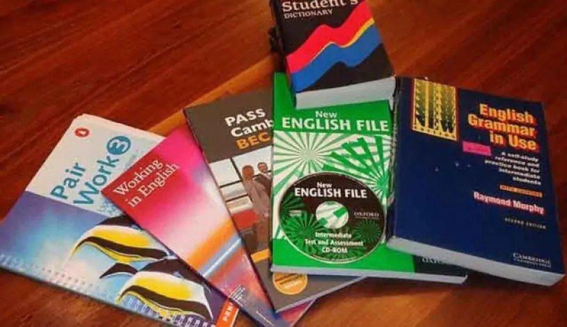 کتاب های زبان تغییر می کنند  