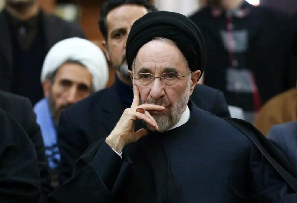 خاتمی: مذاکره به معنای تسلیم شدن  نیست